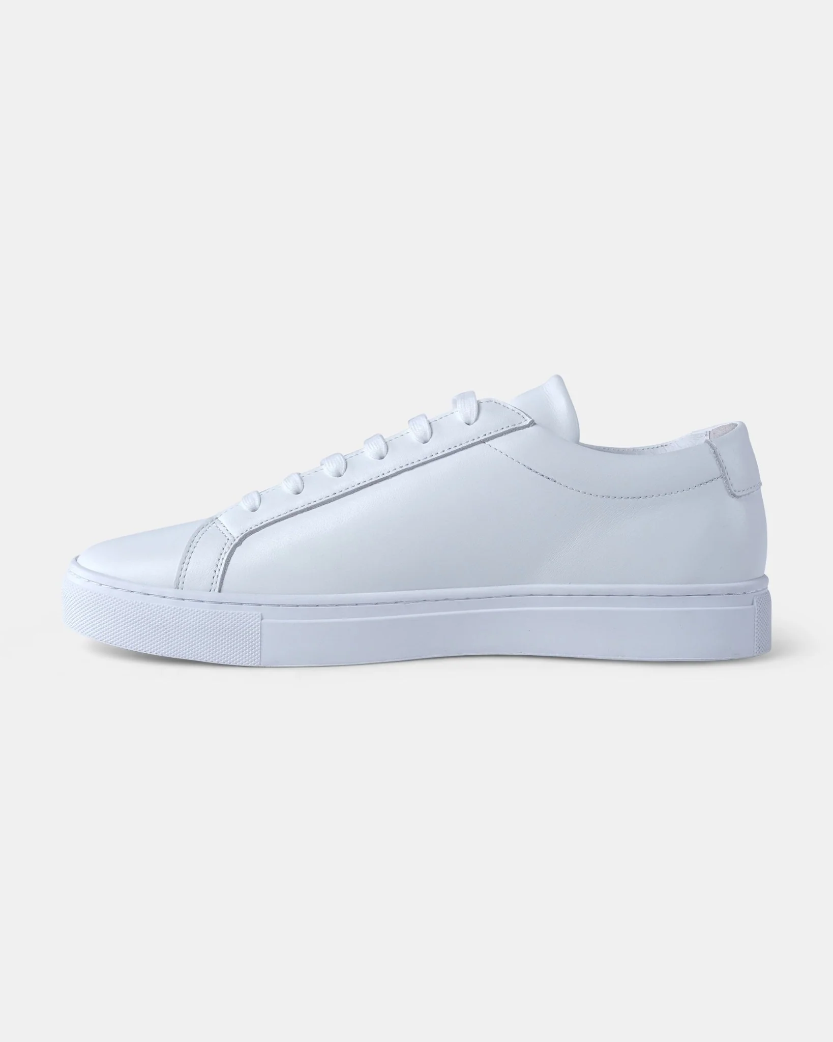BAD WINâ„¢ LUXURY LEATHER MINIMALIST SNEAKERS - Image 3